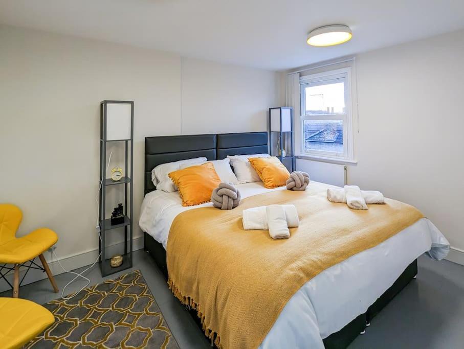 Apartament Charming 3br In Trendy Tottenham Neighborhood