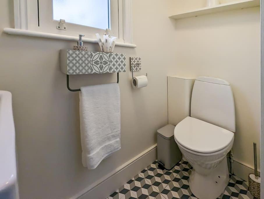 Apartament Charming 3br In Trendy Tottenham Neighborhood